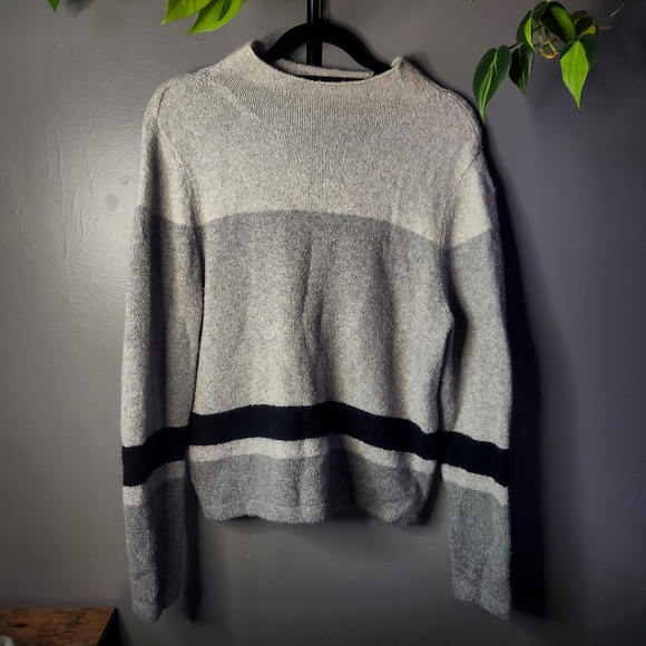 C&C California mock neck sweater - Picture 1 of 7